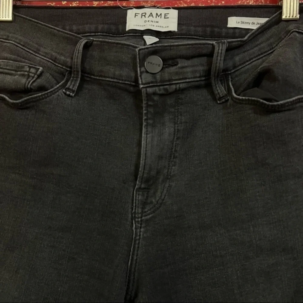 FRAME DENIM Le Skinny De Jeanne Black Ripped Knees Fray Hem Jeans Denim 31 - Picture 9 of 10